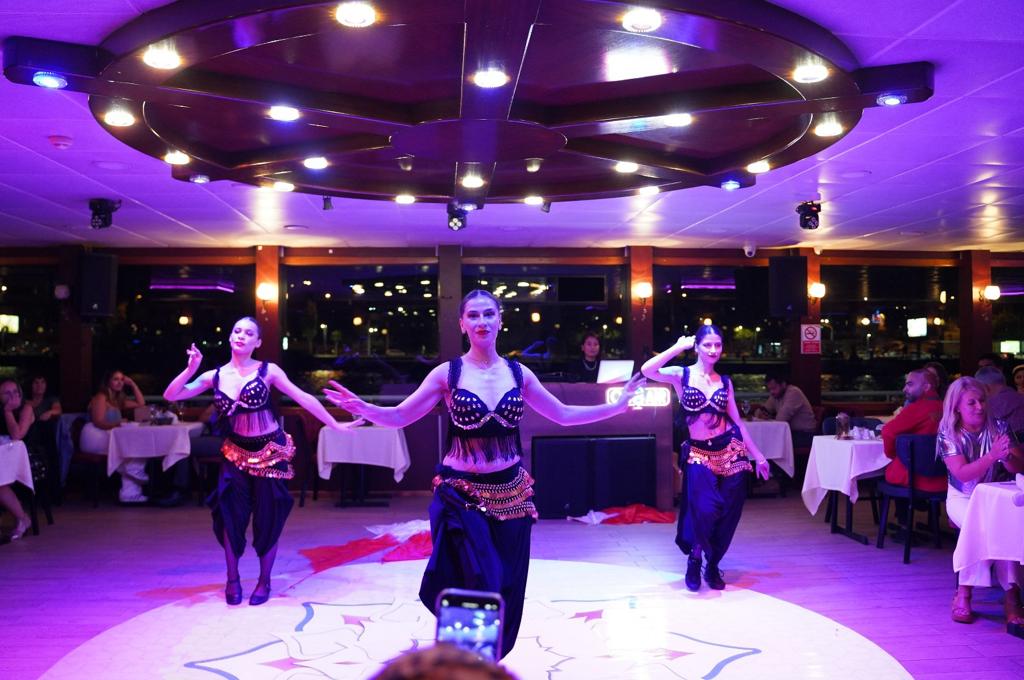 BOSPHORUS DINNER CRUISE & TURKISH NIGHT SHOW (VIP TABLE NON ALCOHOL)